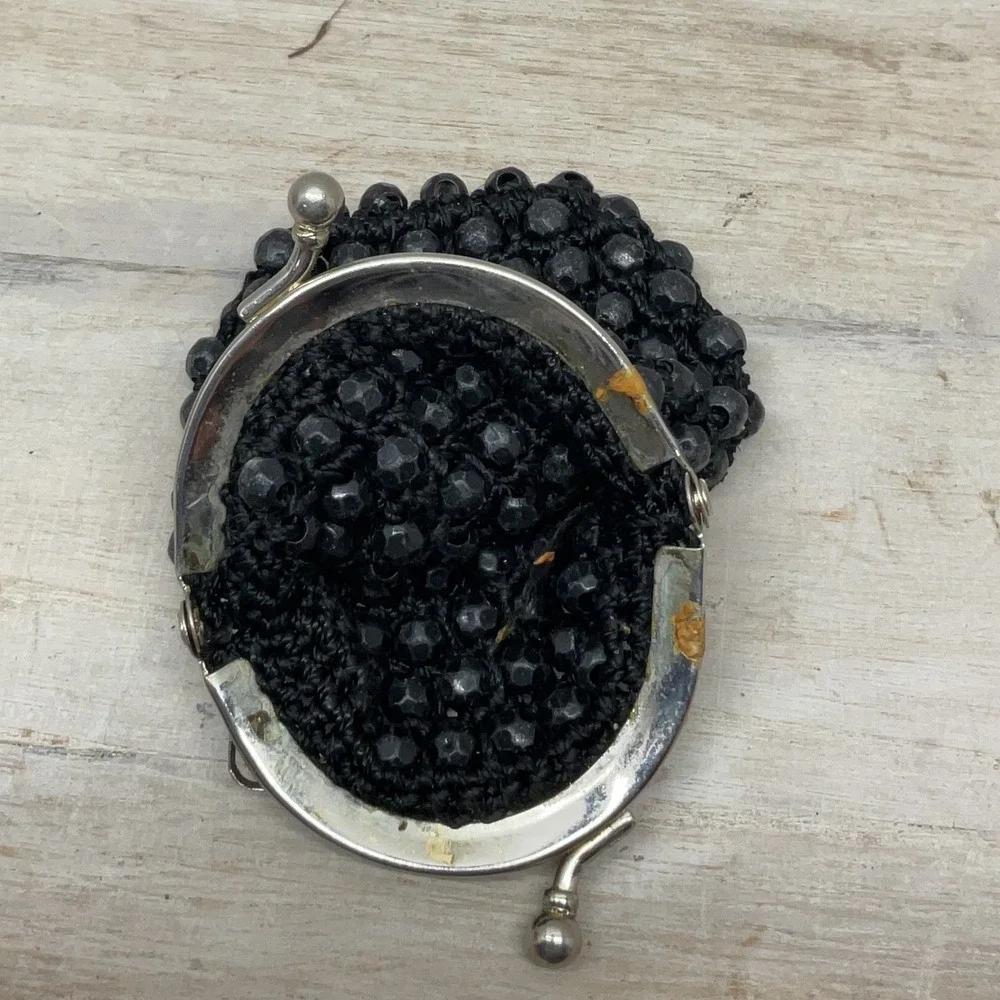 Vintage Black Beaded Coin Purse Kiss Lock Clasp Small Change Pouch Accessory